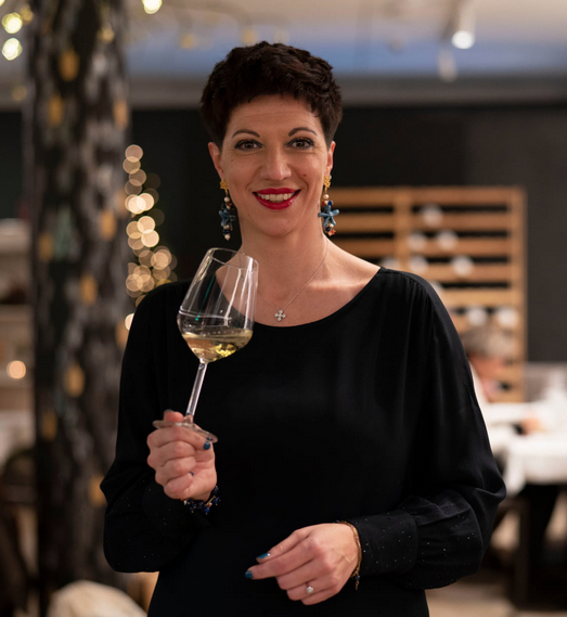 Paola De Conto Wine Embassy